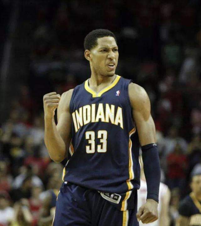 华体会网页版登录入口-步行者新秀崭露头角，成为球队未来希望