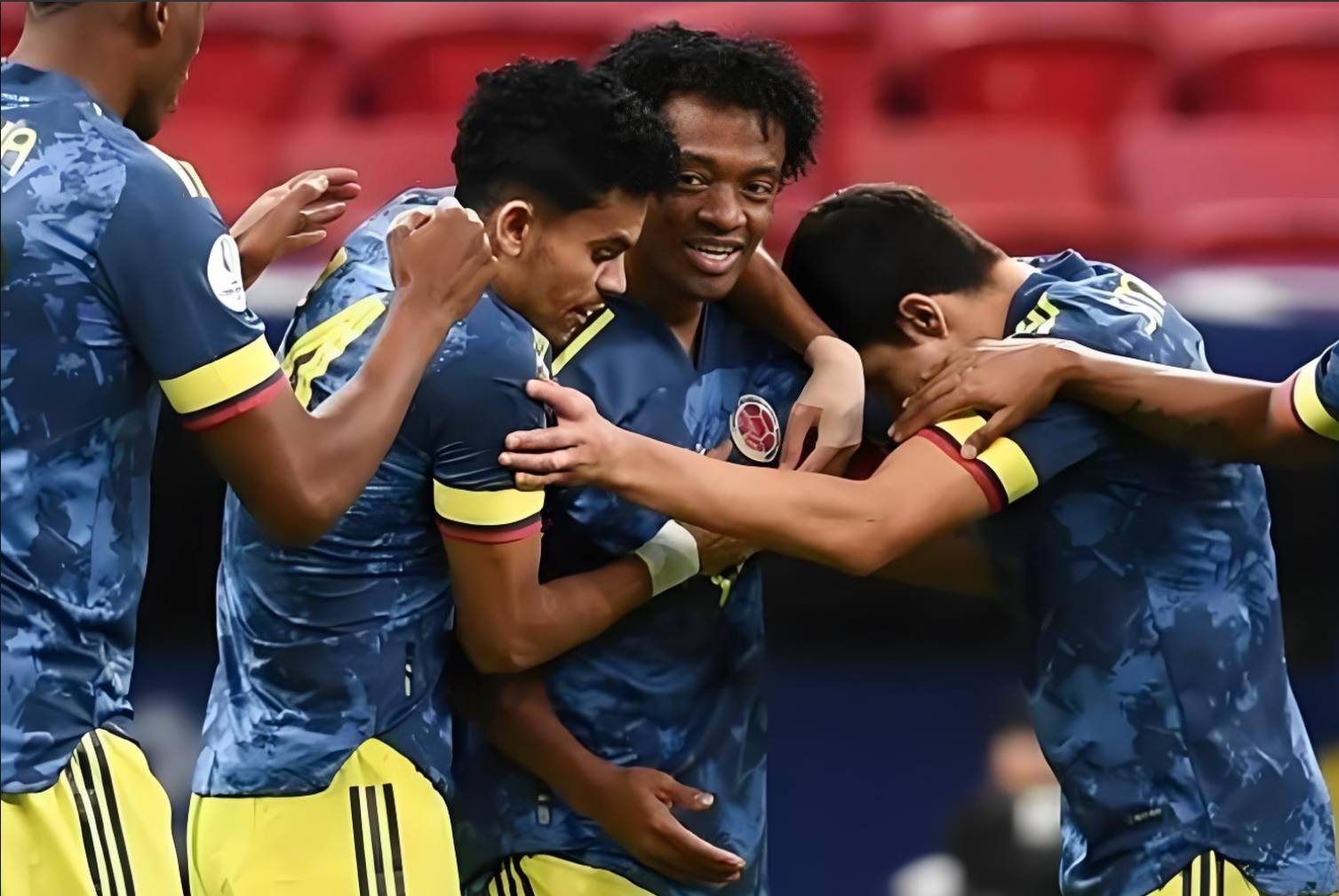 爱尔兰队与挪威队在友谊赛中交锋 爱尔兰队与挪威队在友谊赛中交锋