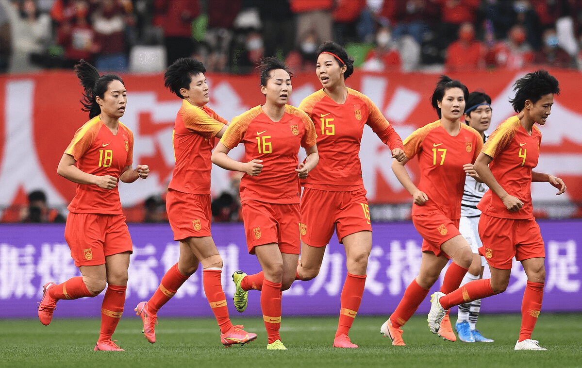 华体会直播-巴西女足比赛中取得不错成绩，顺利晋级