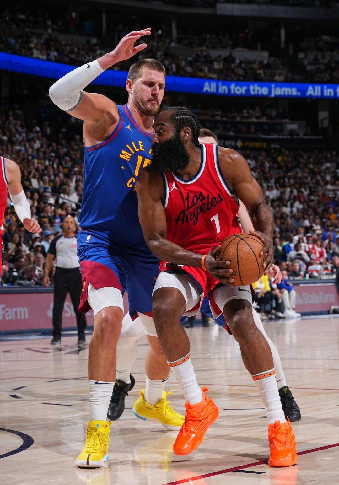 华体会注册-掘金连胜拉锯战守住优势，技战术展现高超水准的简单介绍