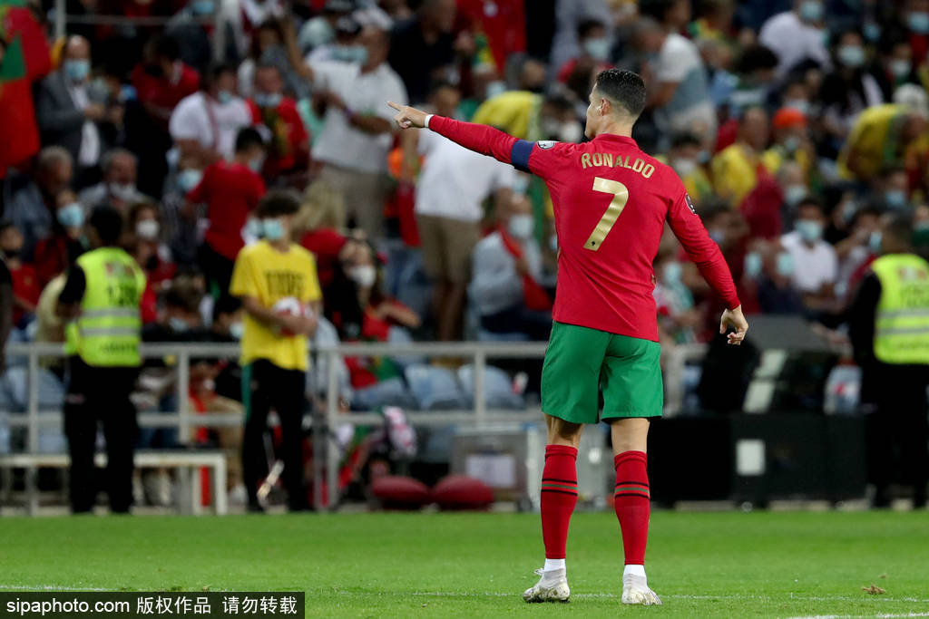 塞尔维亚艰难战胜卢森堡,积分榜上升 塞尔维亚艰难战胜卢森堡,积分榜上升